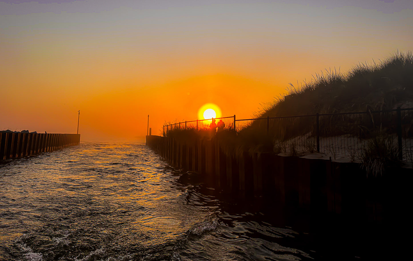 Color Channel To Sunset Abyss