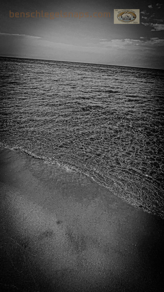 Black & White Peaceful Beach