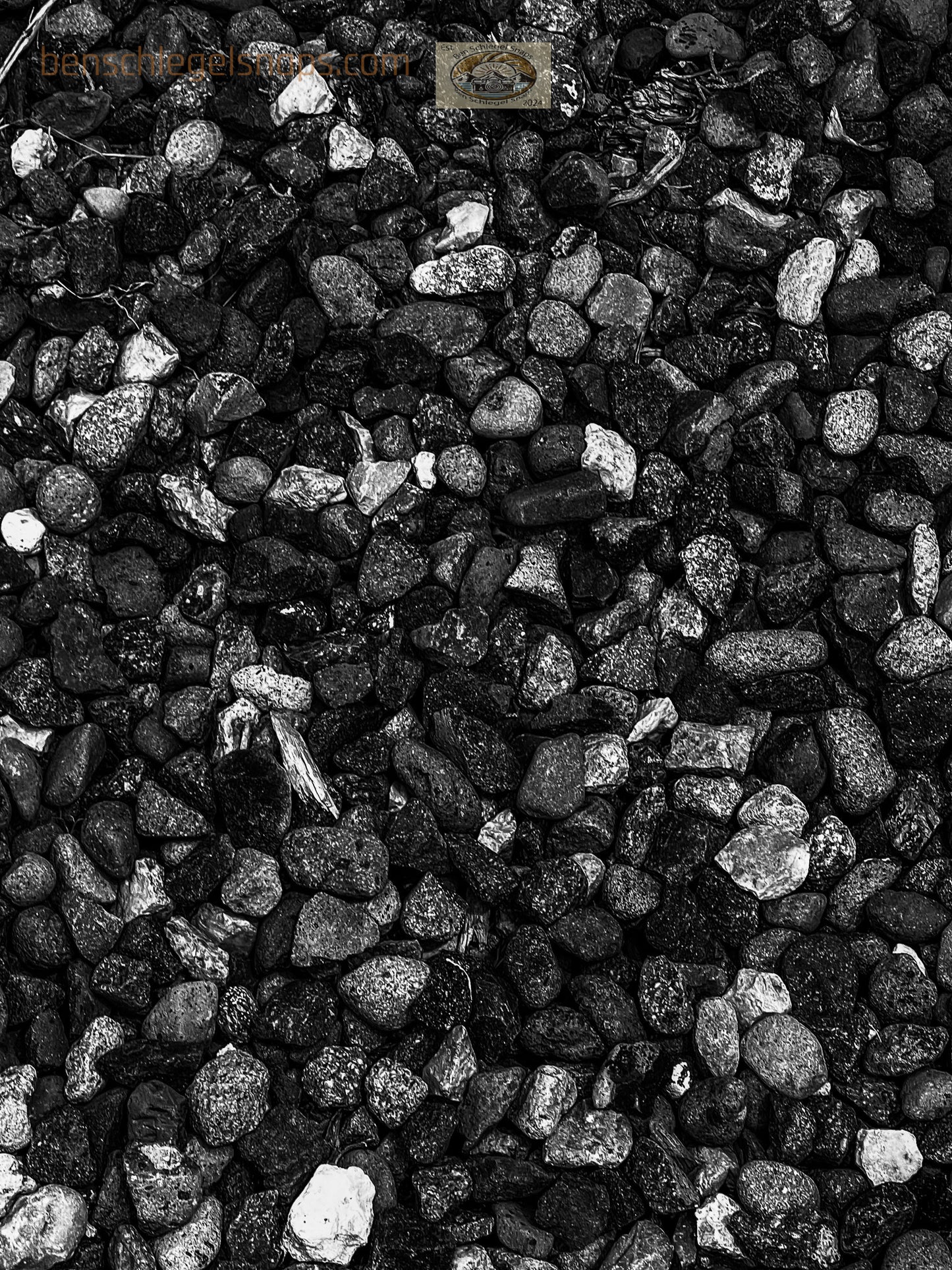 Black & White Pebbles