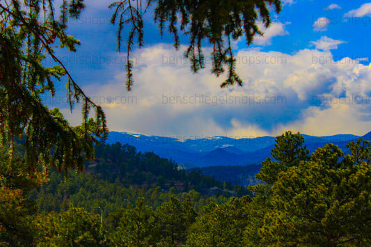 Color Cloud Mountain